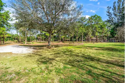 2195 F Road, Loxahatchee Groves, FL 33470 - Photo 4