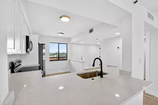 6866 Huntington Ln, Delray Beach, FL 33446 - Photo 8