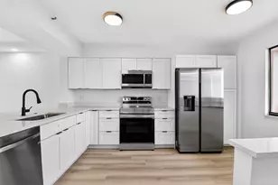 6866 Huntington Ln, Delray Beach, FL 33446 - Photo 1