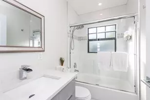 823 38th St, West Palm Beach, FL 33407 - Photo 14