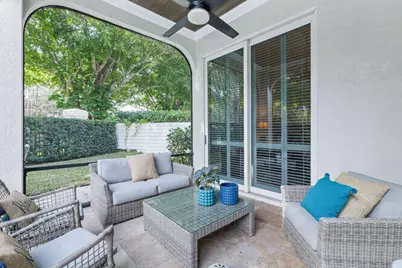 2707 Players Court, Wellington, FL 33414 - Photo 10