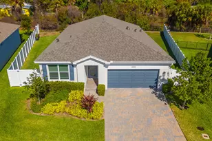 2033 NE Ocean Dunes Dr, Jensen Beach, FL 34957 - Photo 2