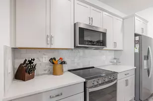 2033 NE Ocean Dunes Dr, Jensen Beach, FL 34957 - Photo 10