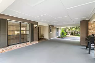 609 Cypress Key Dr, Atlantis, FL 33462 - Photo 6