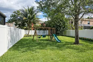1304 Isleworth Ct, Royal Palm Beach, FL 33411 - Photo 20