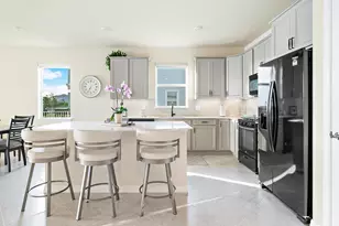 10346 SW Captiva Dr, Port Saint Lucie, FL 34953 - Photo 14