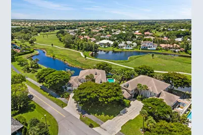 11813 Pebblewood Drive, Wellington, FL 33414 - Photo 4