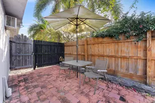 336 Ponte Vedra Rd, Palm Springs, FL 33461 - Photo 6