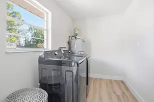 381 NW Curtis St, Port Saint Lucie, FL 34983 - Photo 26