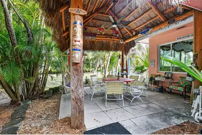 460 SE 18th Avenue, Deerfield Beach, FL 33441 - Photo 18