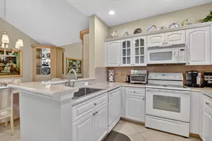 20220 Boca West Dr, Boca Raton, FL 33434 - Photo 12