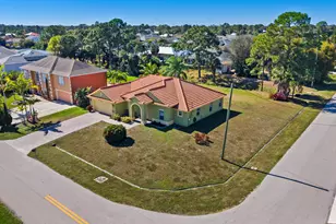 4102 SW Utterback St, Port Saint Lucie, FL 34953 - Photo 6