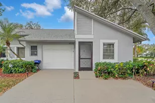 8592 Sunbird Pl, Boca Raton, FL 33496 - Photo 4