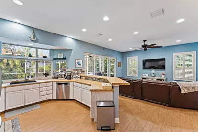 19115 SE Coral Reef Lane, Jupiter, FL 33458 - Photo 18