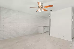 201 George Bush Blvd, Delray Beach, FL 33444 - Photo 6