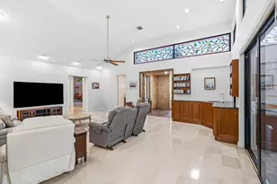 17595 Bocaire Pl, Boca Raton, FL 33487 - Photo 24