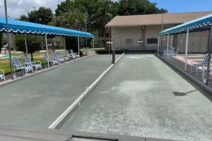 729 Lori Dr, Palm Springs, FL 33461 - Photo 60