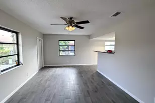 9062 W Highland Pines Blvd, Palm Beach Gardens, FL 33418 - Photo 6