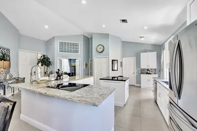 11067 Springbrook Circle, Boynton Beach, FL 33437 - Photo 12