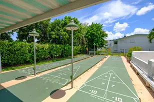 2004 Lake Osborne Dr, Lake Worth Beach, FL 33461 - Photo 6