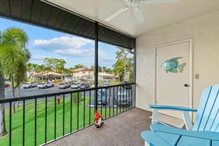 302 Knotty Pine Cir, Greenacres, FL 33463 - Photo 22