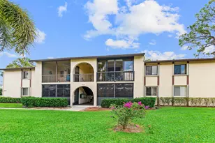 302 Knotty Pine Cir, Greenacres, FL 33463 - Photo 26