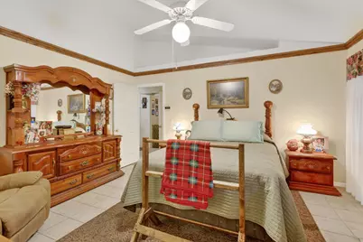 8516 99th Court, Vero Beach, FL 32967 - Photo 18