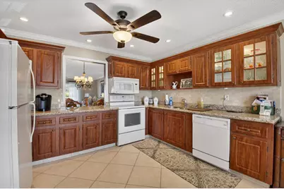 5221 Privet Place #A, Delray Beach, FL 33484 - Photo 8