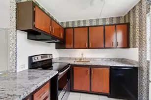 116 Mansfield C, Boca Raton, FL 33434 - Photo 12