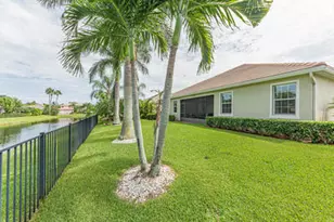 4250 Diamond Square, Vero Beach, FL 32967 - Photo 18