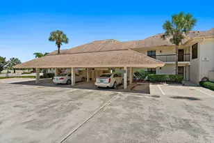 19101 SE Sea Turtle Ct, Jupiter, FL 33469 - Photo 2