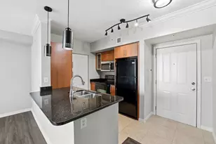 600 S Dixie Hwy, West Palm Beach, FL 33401 - Photo 2
