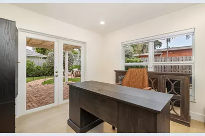 7521 Edgewater Circle, West Palm Beach, FL 33406 - Photo 16