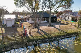 4543 SE Dryfus Ave, Stuart, FL 34997 - Photo 6