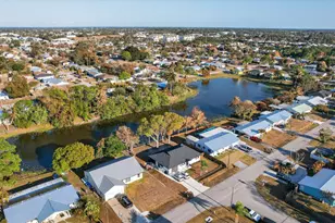 4543 SE Dryfus Ave, Stuart, FL 34997 - Photo 44