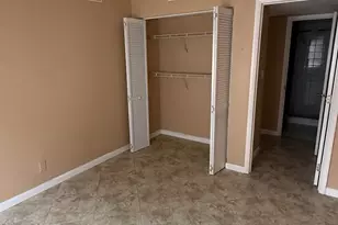 475 SE 8th St, Deerfield Beach, FL 33441 - Photo 18