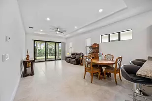 5409 Santa Rosa Ln, Loxahatchee, FL 33470 - Photo 10