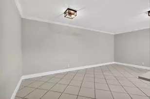 24 Crossings Cir, Boynton Beach, FL 33435 - Photo 8