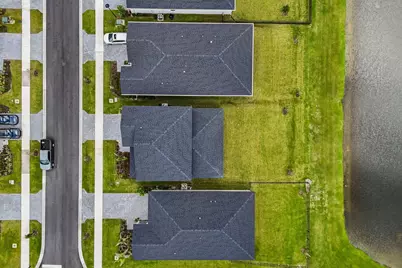 11253 NW Blockbird Drive, Port Saint Lucie, FL 34987 - Photo 10