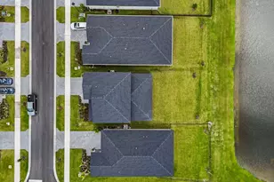11253 NW Blockbird Dr, Port Saint Lucie, FL 34987 - Photo 10