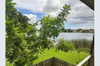 4803 Waterview Circle, Palm Springs, FL 33461 - Photo 12