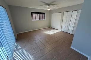 4612 Holly Lake Dr, Lake Worth, FL 33463 - Photo 6