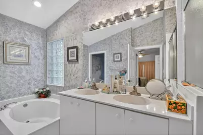 7398 Granville Avenue, Boynton Beach, FL 33437 - Photo 20