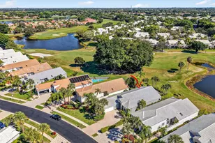 11801 Fountainside Cir, Boynton Beach, FL 33437 - Photo 30