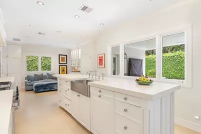 225 Jamaica Lane, Palm Beach, FL 33480 - Photo 16