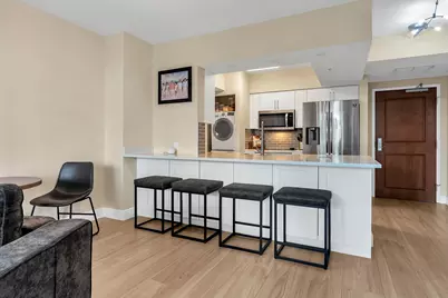 347 N New River Drive E #1007, Fort Lauderdale, FL 33301 - Photo 4