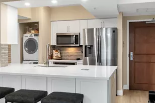 347 N New River Dr E, Fort Lauderdale, FL 33301 - Photo 2