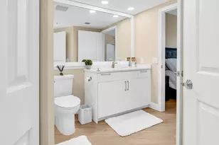 347 N New River Dr E, Fort Lauderdale, FL 33301 - Photo 26