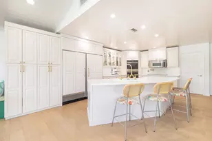 3125 Embassy Dr, West Palm Beach, FL 33401 - Photo 10