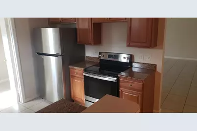 529 SW Baoy Avenue SW, Port Saint Lucie, FL 34983 - Photo 2